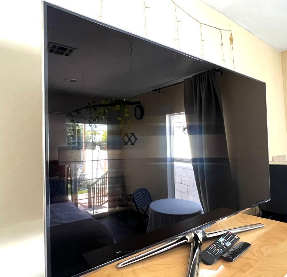 Sweet Tuscan Dreams-Private Entrance & Bathroom With Patio Los Angeles Ngoại thất bức ảnh